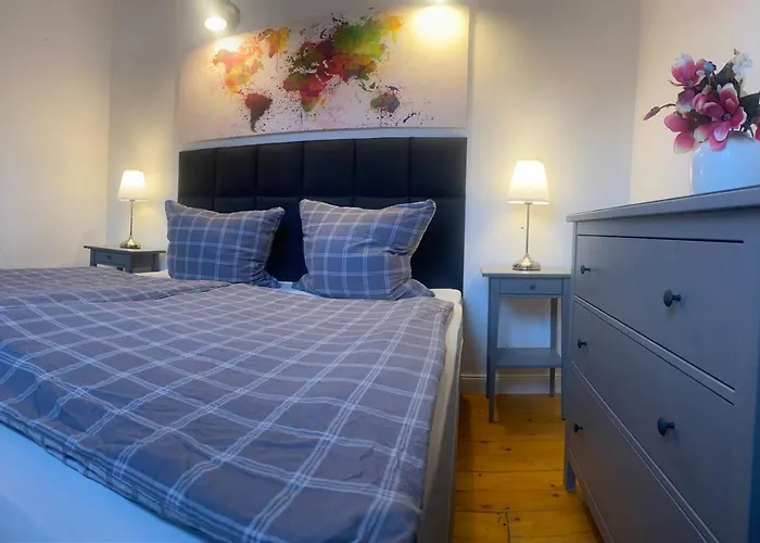 Schoene Wohnung, Zwei Schlafzimmer, Zentrumsnah, Erdgeschoss In Greifswald