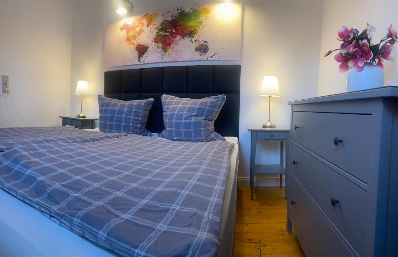 Apartment Schoene Wohnung, Zwei Schlafzimmer, Zentrumsnah, Erdgeschoss In